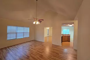 150 Knights Bridge, Warner Robins, GA 31093 - Photo 3