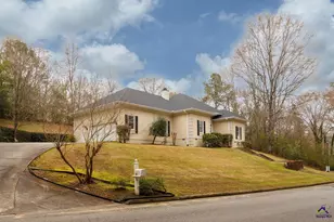 623 Walton Way, Macon, GA 31210 - Photo 3