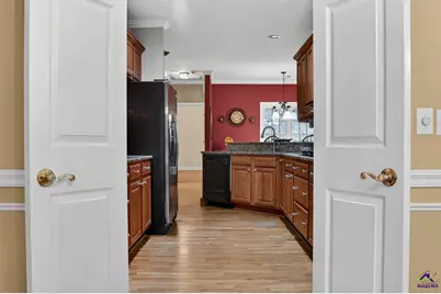 623 Walton Way, Macon, GA 31210 - Photo 19