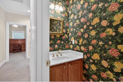 623 Walton Way, Macon, GA 31210 - Photo 29