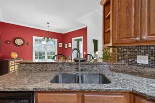 623 Walton Way, Macon, GA 31210 - Photo 15