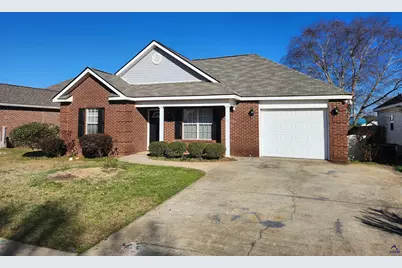 105 Monticello Drive, Warner Robins, GA 31008 - Photo 1