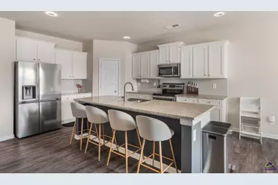 121 James Place, Macon, GA 31210 - Photo 7