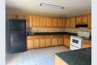 136 Oscar Court, Warner Robins, GA 31093 - Photo 5