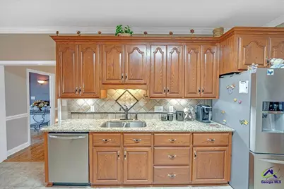 264 Lillian Drive, Byron, GA 31008 - Photo 11