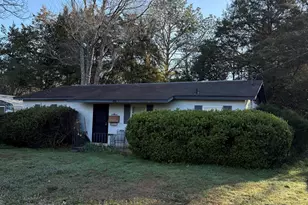 1928 S Houston Lake Rd, Kathleen, GA 31047 - Photo 1