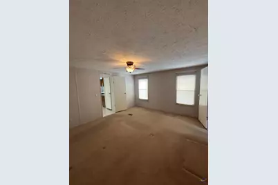 79 N Peach Plantations Ct., Byron, GA 31008 - Photo 9