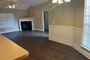 523 Manchester Ln, Byron, GA 31008 - Photo 3