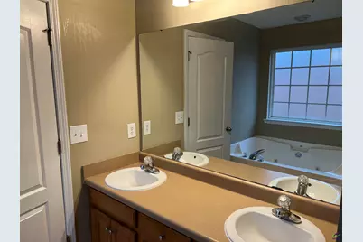 523 Manchester Lane, Byron, GA 31008 - Photo 5