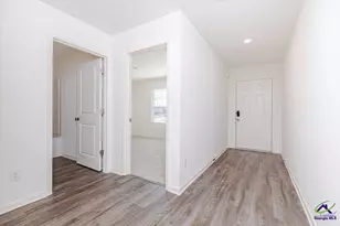 239 Isabella Way, Byron, GA 31008 - Photo 3