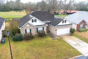 207 Broderick Cir, Warner Robins, GA 31088 - Photo 3