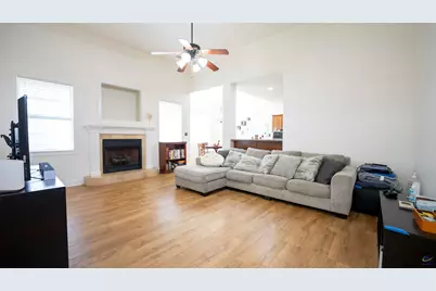 207 Broderick Circle, Warner Robins, GA 31088 - Photo 13
