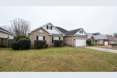 207 Broderick Circle, Warner Robins, GA 31088 - Photo 9