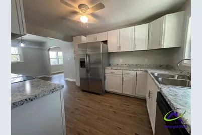 105 Robin Hood Drive, Warner Robins, GA 31088 - Photo 7