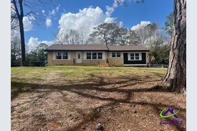 105 Robin Hood Drive, Warner Robins, GA 31088 - Photo 1