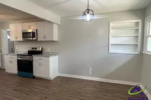 105 Robinhood Dr, Warner Robins, GA 31088 - Photo 11