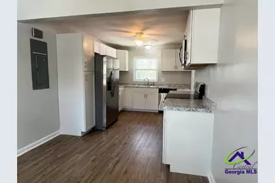 105 Robin Hood Drive, Warner Robins, GA 31088 - Photo 9