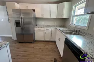 105 Robinhood Dr, Warner Robins, GA 31088 - Photo 13