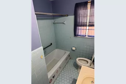 562 Johnstonville Rd, Barnesville, GA 30204 - Photo 7