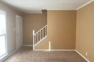 137 N Springs Ct, Macon, GA 31210 - Photo 3