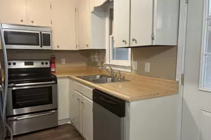 137 N Springs Ct, Macon, GA 31210 - Photo 9