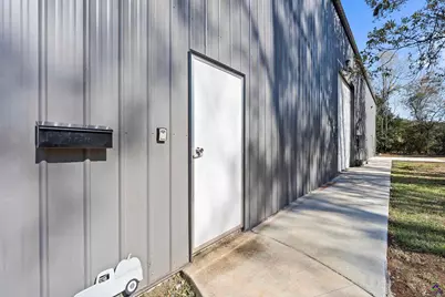 131 Ben Edwards Road, Kathleen, GA 31047 - Photo 9