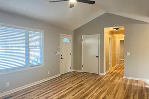 221 Jefferson Cir, Macon, GA 31220 - Photo 5