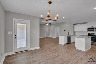 629 Broderick, Warner Robins, GA 31088 - Photo 19