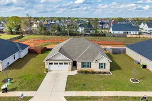 629 Broderick, Warner Robins, GA 31088 - Photo 37