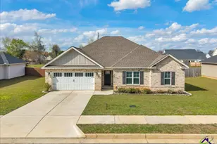 629 Broderick, Warner Robins, GA 31088 - Photo 1