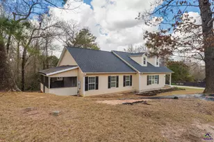 222 Blue Ridge Ln, Warner Robins, GA 31088 - Photo 3