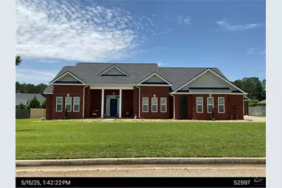 139 Addington, Kathleen, GA 31047 - Photo 1