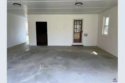 210 Avera Road, Crawford, GA 31078 - Photo 9