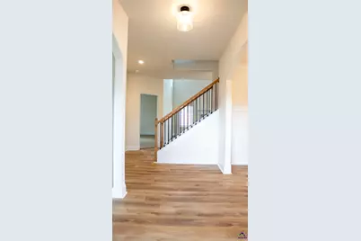 310 Garnet Drive, Bonaire, GA 31005 - Photo 3