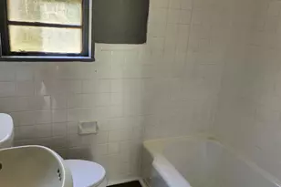 215 Camellia Cir, Warner Robins, GA 31093 - Photo 11