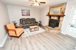 205 Scarborough Rd, Centerville, GA 31028 - Photo 11