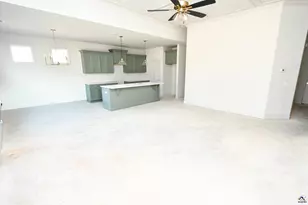 124 Early Dr, Byron, GA 31008 - Photo 7