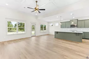 124 Early Dr, Byron, GA 31008 - Photo 9