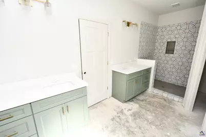 124 Early Drive, Byron, GA 31008 - Photo 21