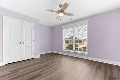 423 Lamplight Drive, Byron, GA 31008 - Photo 31