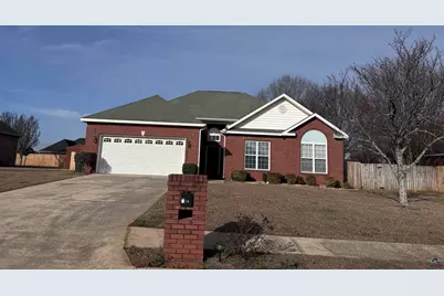 104 Sir Patrick Way, Warner Robins, GA 31088 - Photo 1