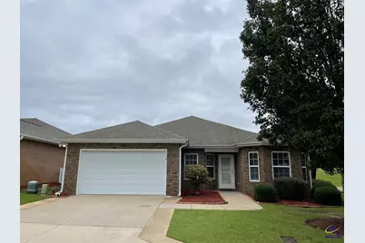 200 Houston Springs, Perry, GA 31069 - Photo 1