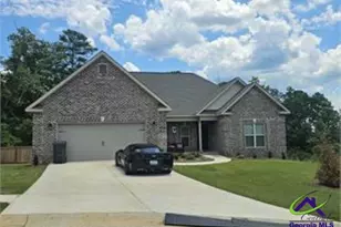 439 Charlotte, Bonaire, GA 31005 - Photo 1