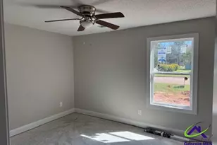 121 Hampton St, Fort Valley, GA 31030 - Photo 9