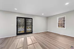 367 S Sgoda Cir, Macon, GA 31217 - Photo 13