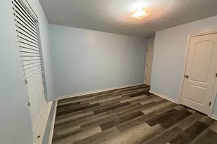 423 Haddenham Ct, Perry, GA 31069 - Photo 9