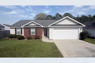 423 Haddenham Court, Perry, GA 31069 - Photo 1