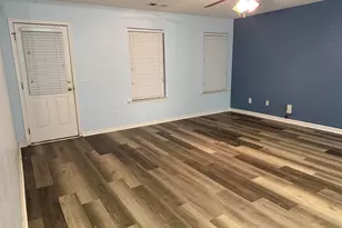 423 Haddenham Ct, Perry, GA 31069 - Photo 3