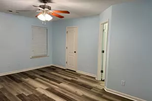 423 Haddenham Ct, Perry, GA 31069 - Photo 5