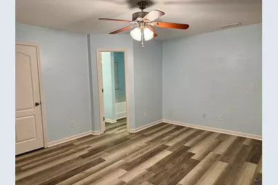 423 Haddenham Court, Perry, GA 31069 - Photo 13